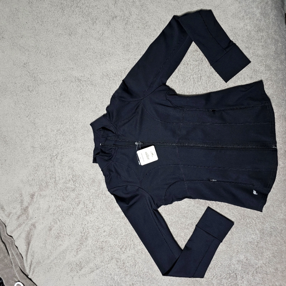 FABLETICS Black Zip Up NWT Size Small